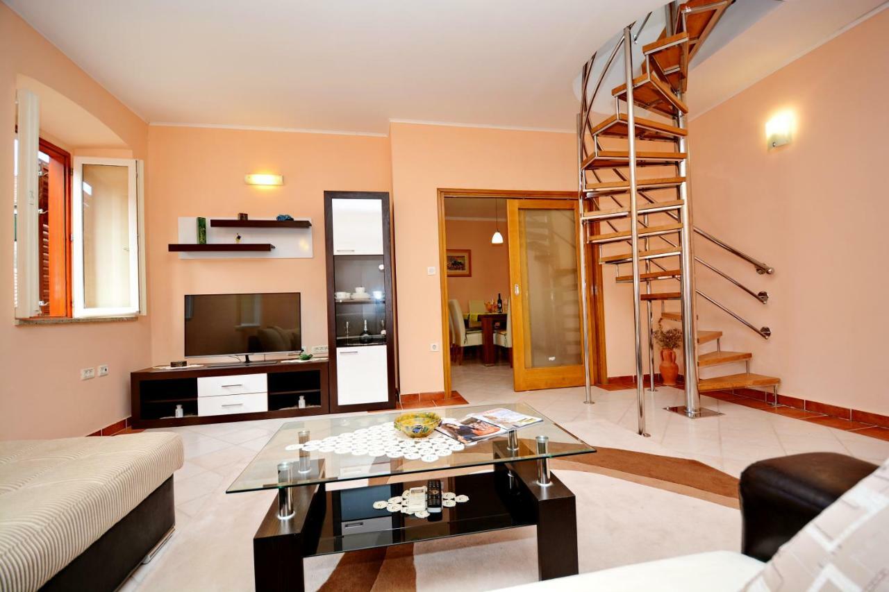 Apartment Martina Zadar Exterior photo